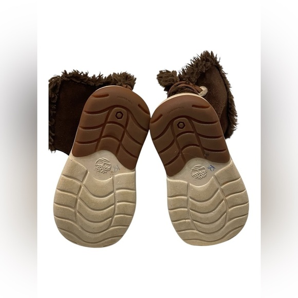 Timberland Toddle Tracks Roll Top Faux Fur Boots Brown
Nubuck Size 5.5T - Picture 9 of 15